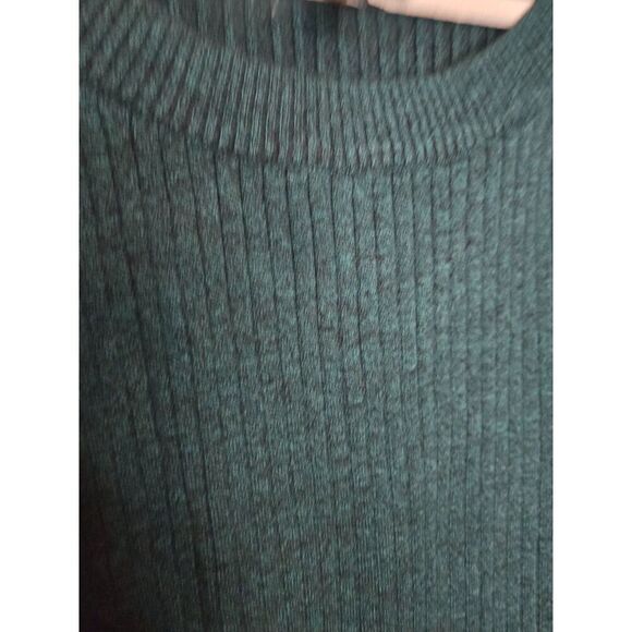 Express Women's Green Ribbed Long Sleeve Crewneck Sweater Size SP - Picture 4 of 7